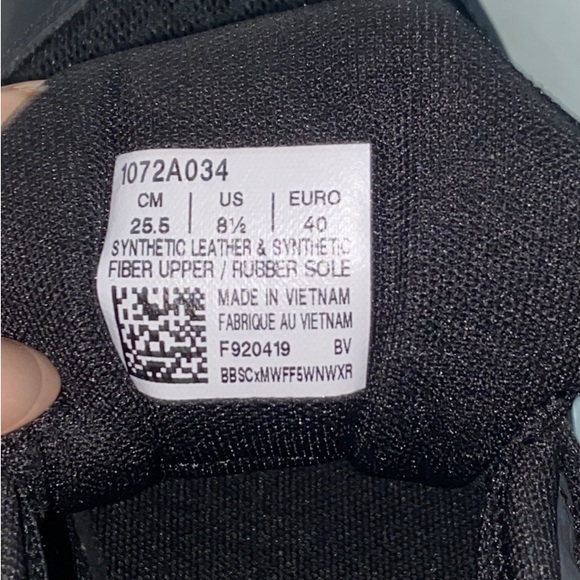 Women’s volleyball shoes - Picture 4 of 4